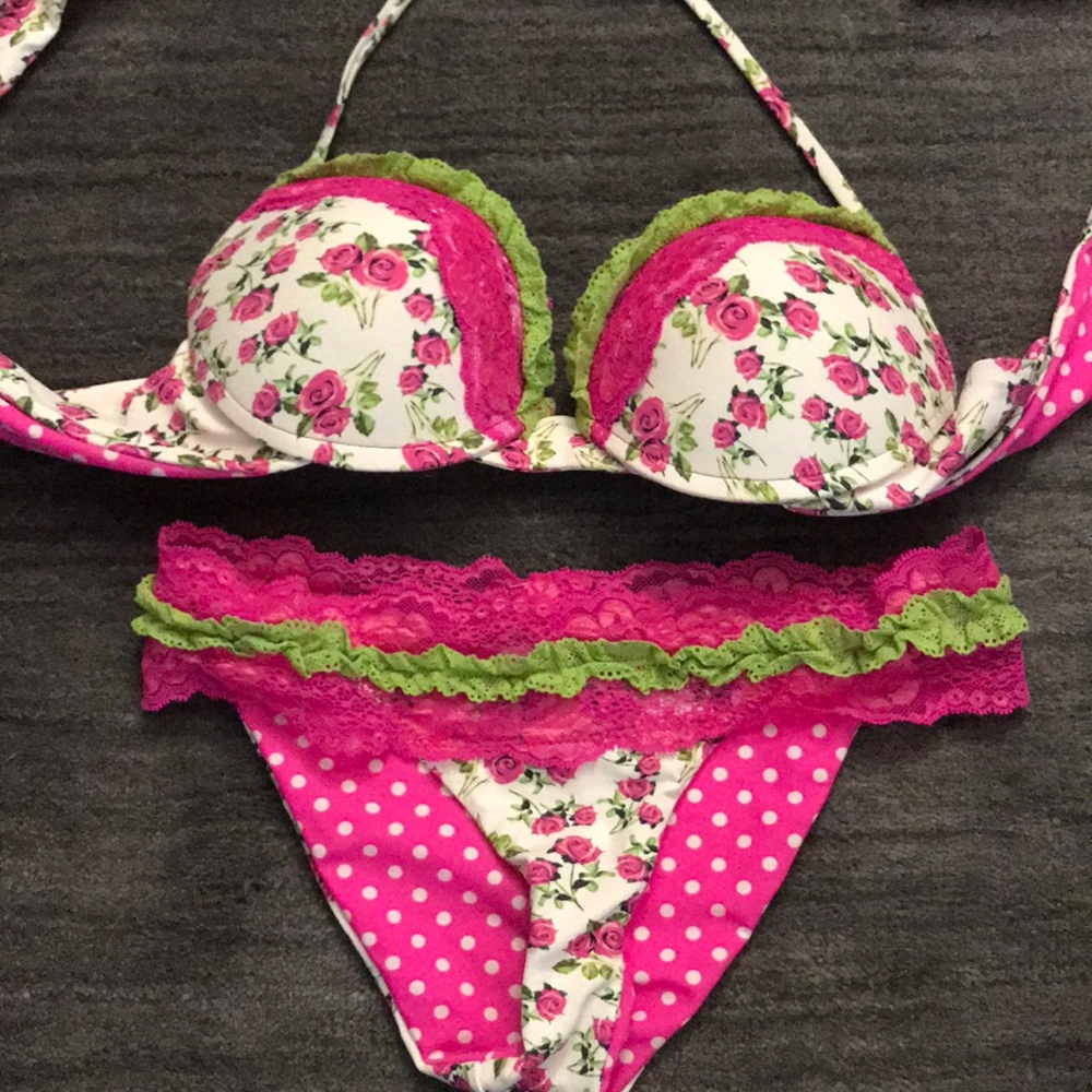 SOLD Beach Bunny Floral Bikini